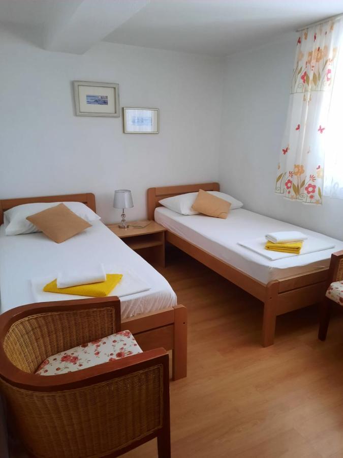 Apartments Sole Сумартин Екстериор снимка