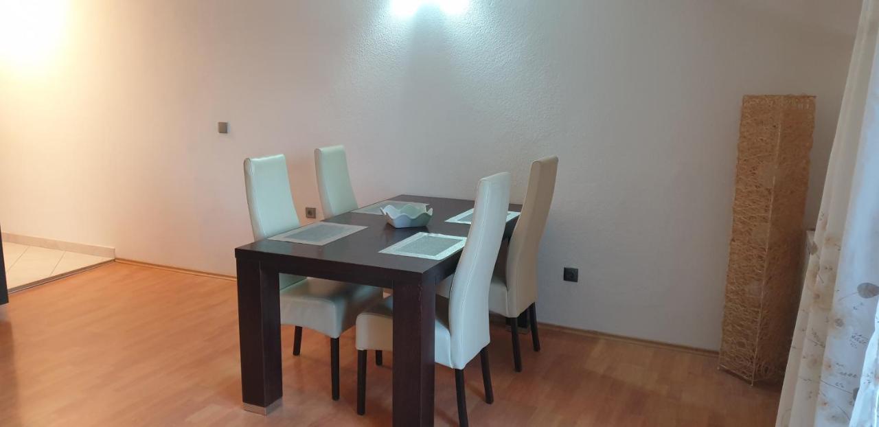 Apartments Sole Сумартин Екстериор снимка